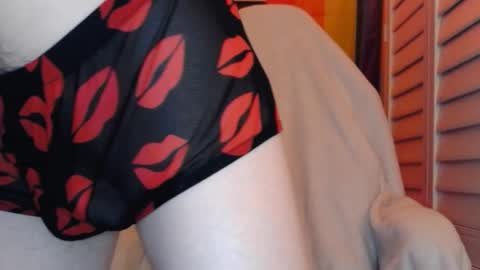 Dong Stroker online show from February 14, 7:59 am