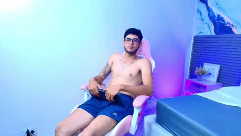 Javier online show from June 9, 12:51 pm