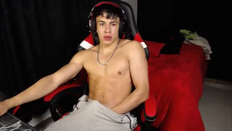 Daddy Jack  online show from December 11, 5:44 am