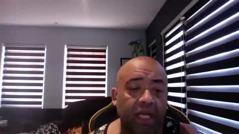 stronglikbullse619259 online show from October 22, 1:04 pm