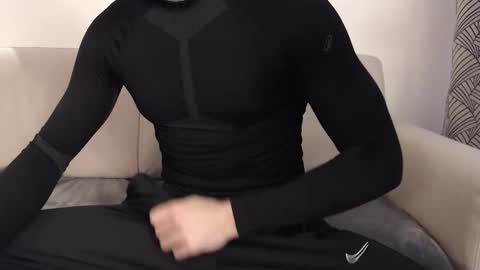 Stud From Paris online show from February 24, 1:34 pm