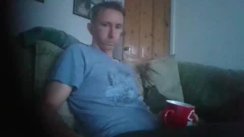 stuuuey73 online show from June 2, 4:13 am