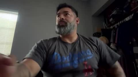 suavecito67 online show from February 8, 3:16 pm