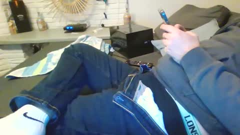 submissivguy online show from February 11, 8:10 pm