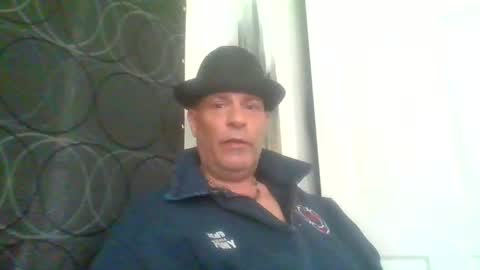 SUCKITU812 online show from March 3, 11:23 pm