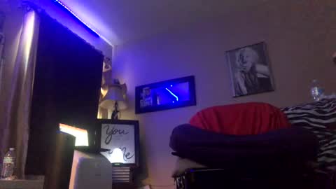 Snapshot of sucknevachew8969xxx chatting on January 16, 9:30 pm Kayysnc online show from January 16, 9:30 pm