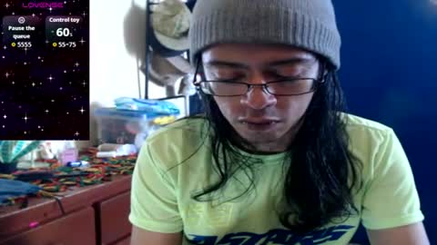 suggabrown_ online show from July 28, 7:39 pm