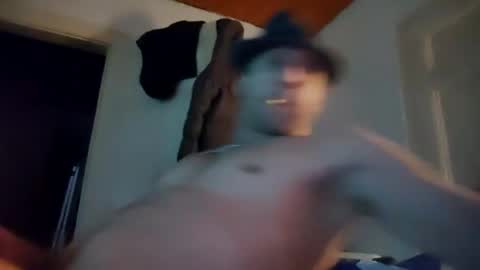 summmerboy12314 online show from February 10, 11:23 pm