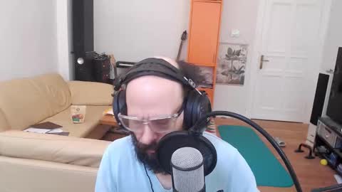 sunbeatshower online show from September 13, 8:26 am