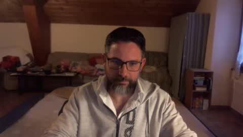 supersquirrel81 online show from November 16, 3:58 pm