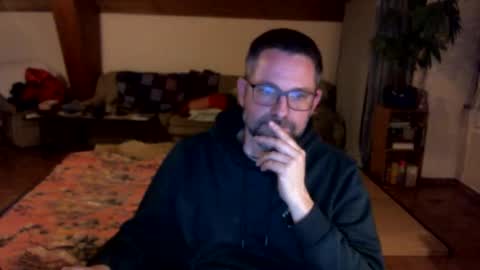 supersquirrel81 online show from February 16, 6:06 pm