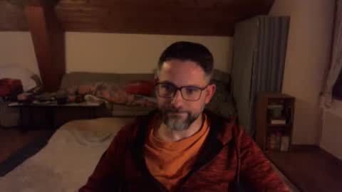 supersquirrel81 online show from October 23, 6:11 pm