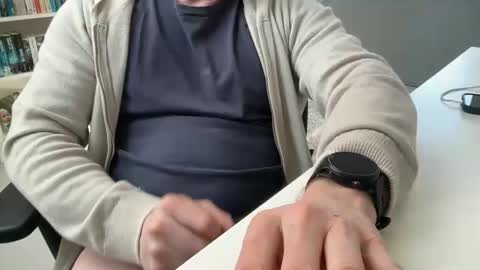 surfstar81 online show from March 9, 10:31 am