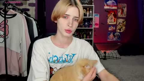 kira online show from July 24, 3:52 pm
