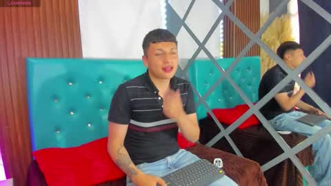 smiith online show from November 15, 8:00 pm