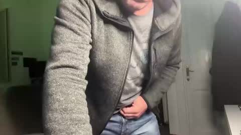 Snapshot of sweetandstrongjoy chatting on February 16, 9:48 pm sweetandstrongjoy online show from February 16, 9:48 pm