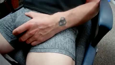 Stick around its a grower online show from March 23, 12:00 pm