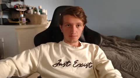 Kat online show from March 3, 10:33 am