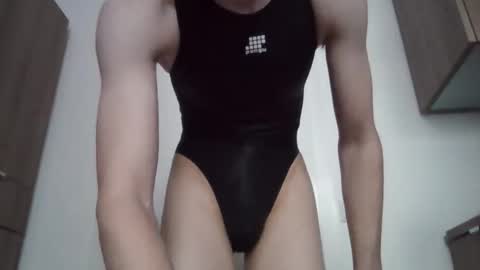 Swimsuitsissy online show from January 11, 1:04 pm