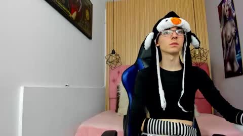 Syriussz online show from February 21, 7:26 pm