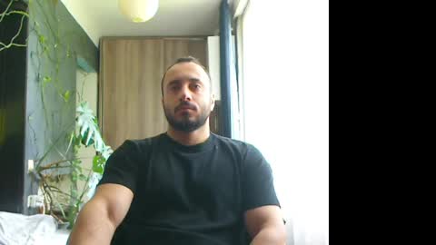 Huracane online show from May 8, 7:20 am