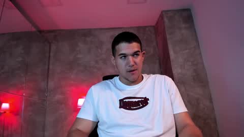 tadeo_vega online show from January 6, 5:28 pm