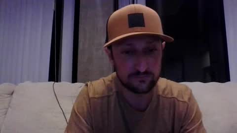 tahoerider6 online show from March 3, 3:25 am