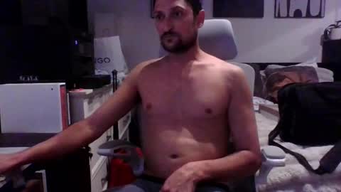 tahoerider6 online show from March 5, 4:09 am