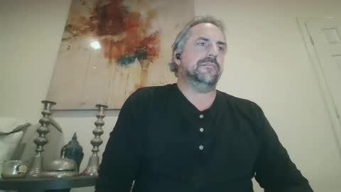 TaiBoi online show from January 4, 5:37 am