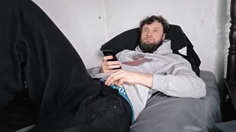 Talen James online show from March 27, 1:10 am