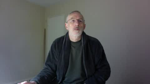 Jack Pierrot online show from April 4, 4:20 am