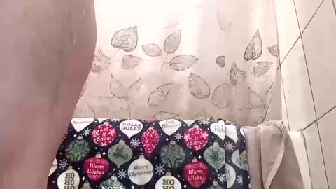 tall6feet7inch online show from October 12, 8:08 am