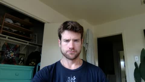 Dr. Love online show from March 31, 11:50 pm