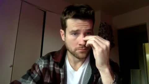 Dr. Love online show from December 2, 1:36 pm