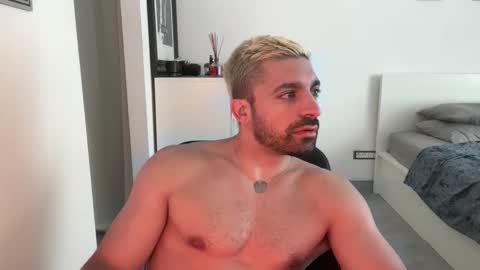 tarquit8 online show from September 21, 7:08 am