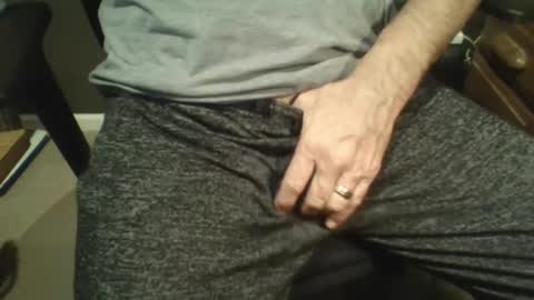 Help Me Cum online show from February 25, 2:58 am