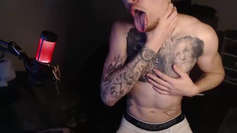 tattedtoyabuser online show from March 17, 11:24 am