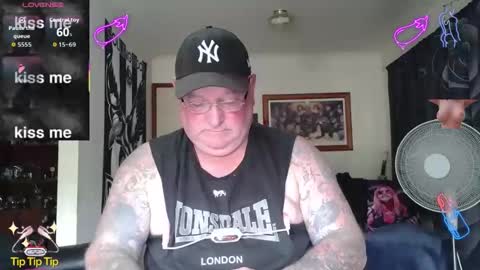 tattzsexy online show from March 24, 1:55 am