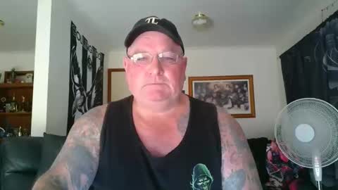 tattzsexy online show from February 3, 4:54 am