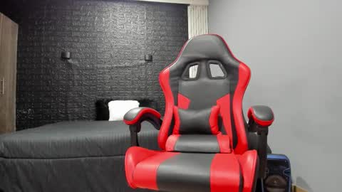  T A U R U S  online show from October 10, 11:37 am