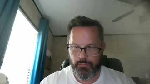 tdhawk87 online show from March 19, 6:33 pm