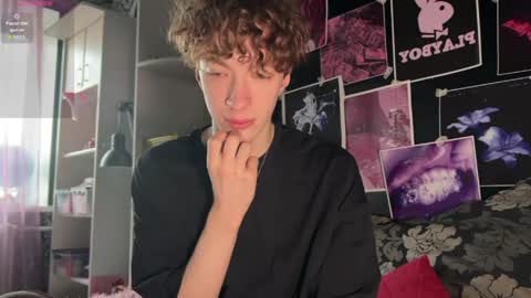 Yan     online show from March 28, 2:34 am