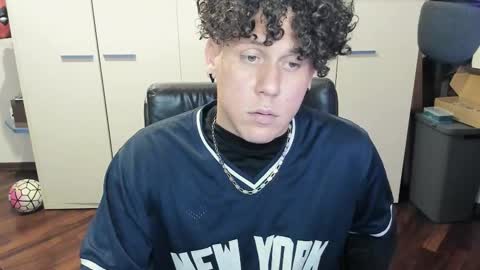 tedhmicro25 online show from October 27, 7:27 pm