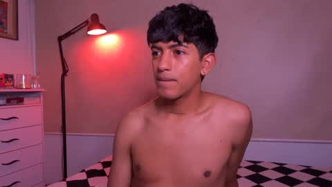 teo brown Independent model online show from October 13, 9:32 pm