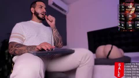 Teo Ferrer online show from October 6, 8:35 pm