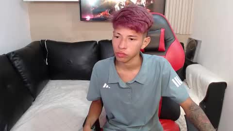 tessachains online show from November 17, 2:25 am