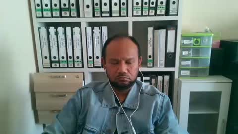 yours online show from March 10, 7:25 am