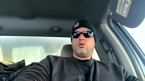 Snapshot of thedonald911 chatting on December 28, 10:55 pm Carter Bates online show from December 28, 10:55 pm