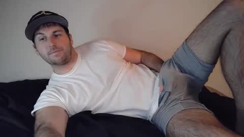 Theetwohander online show from March 25, 2:15 am