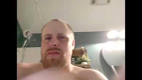 Snapshot of thehammerxx chatting on September 20, 9:42 am thehammerxx online show from September 20, 9:42 am